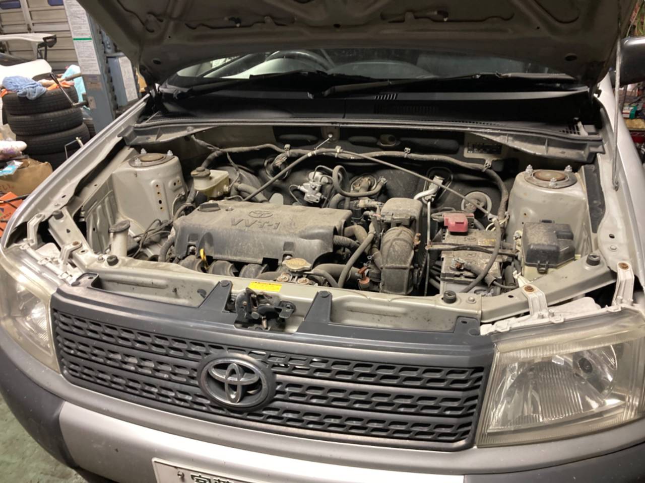 プロボックスのフロントブレーキローター及びブレーキパッド交換